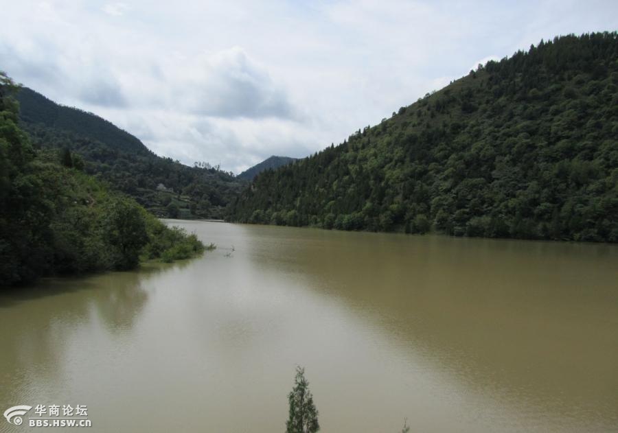 二龍山水庫翻壩及山庫壯觀美景(有幾張你30年難得一見)